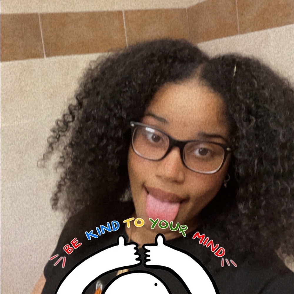 Meet your Posher, Imani